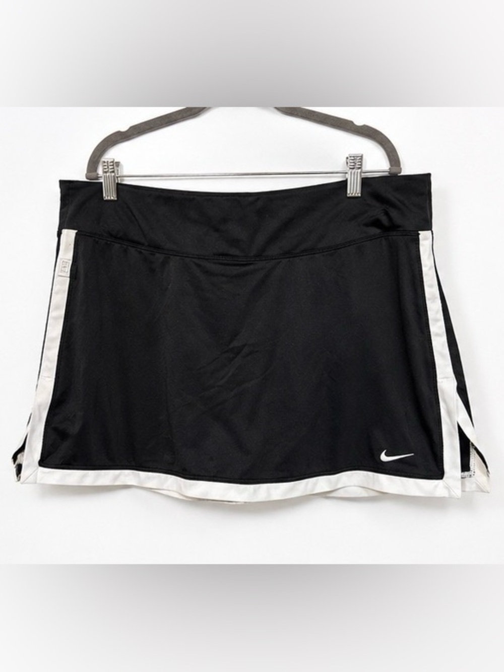 Nike Dri Fit XL Black White Athletic Tennis Golf Skort Built In Shorts